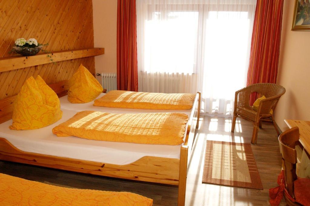 Hotel Haus Gertrud Зиммерат Номер фото